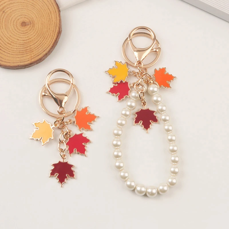 

Pearl Maple Leaf Car Keychain Pendant Colorful Leaf Alloy Accessories Earphone Sleeve Bag Decorative Pendant