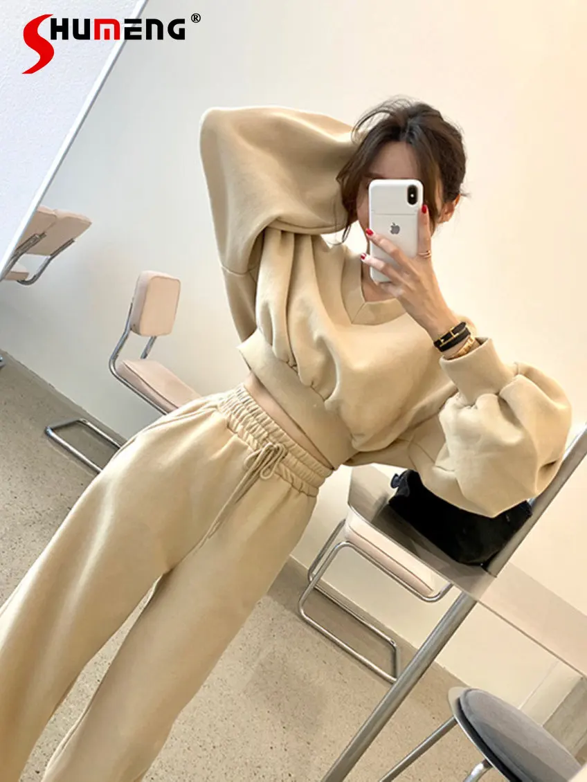 Enlarge Korean Fleece Hoody Wide-Leg Pants Suit Temperament V-neck Short Sweatshirt Jacket Casual Pants Two Piece Sets Women Outifits