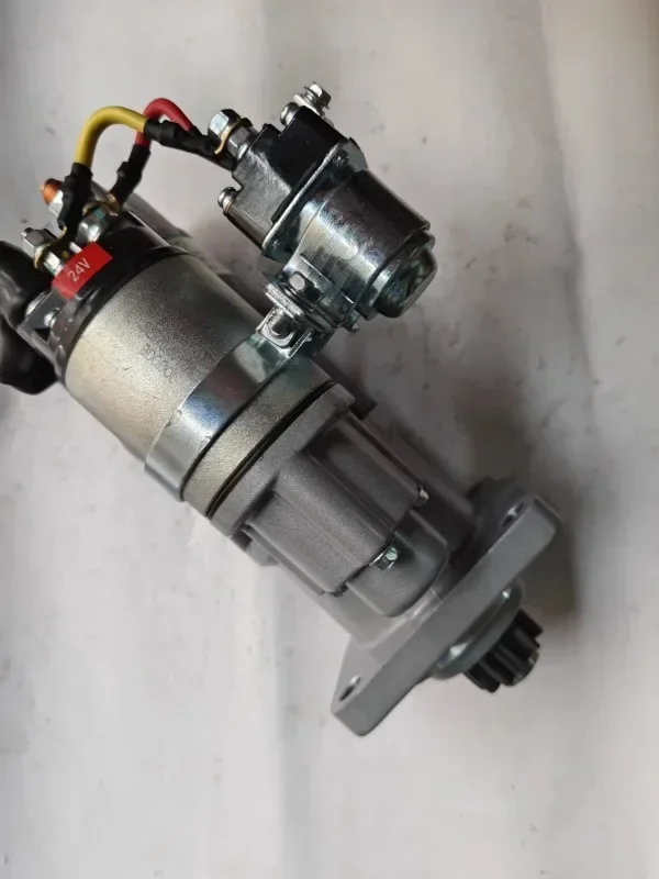 Подходит для Yunnei 4108 mo-tor QDJ2610, оригинальная деталь, 24 В, 3 отверстия, 11 зубьев, номер рисования YN48GBZ-700019 (art.: 3920d2a93ff02) - 3920d2a93ff02