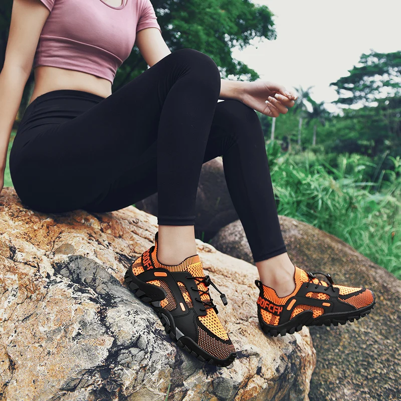 2023 Summer Black Hiking Shoes Men Women Non-slip Breathable Mesh Trekking Sneakers Couple High Quality Climbing Sport Shoe Male