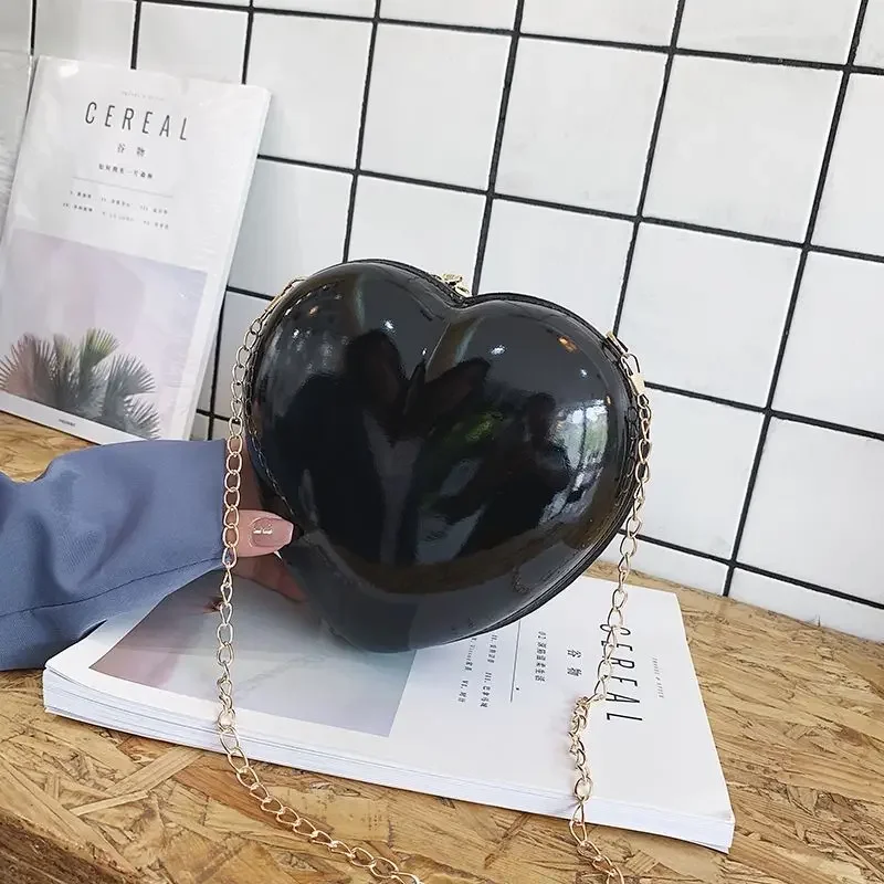 Женская сумка на плечо