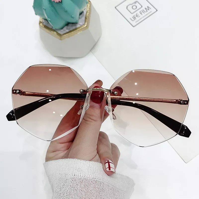 

New in Round Sunglasses Women Gradient Mirror Polygon Frameless Sun Glasses For Female Alloy Legs Retro Ladies Designer Shades y