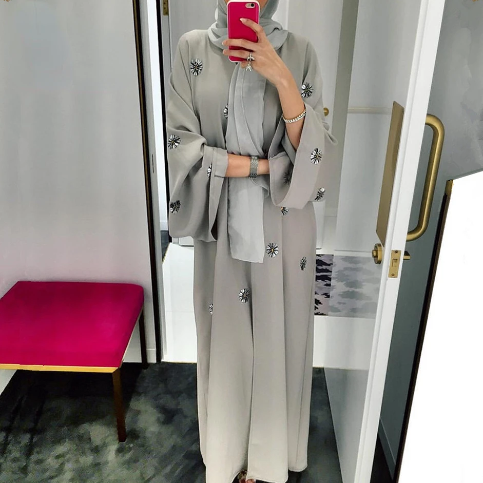 

Donsignet Muslim Woman's Dess Muslim Fashion Muslim Cardigan Middle East Women Dot Net Yarn Cardigan Long Dress Dubai Abaya