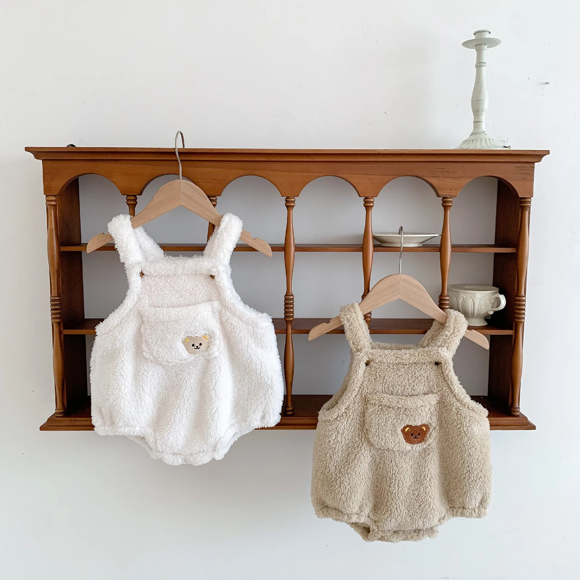 

Милое плюшевое Боди без рукавов для маленьких девочек, флисовый комбинезон с карманами и медведем для маленьких мальчиков, новая однотонна...