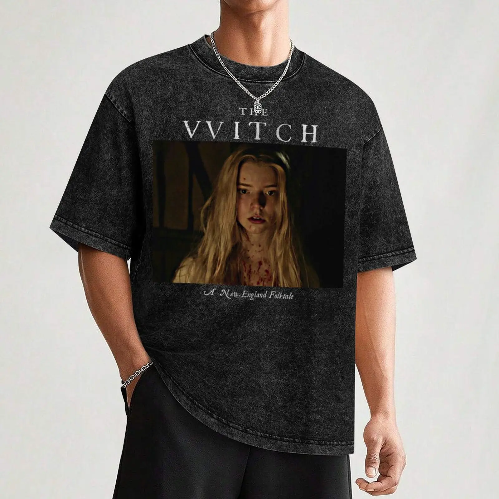Фото THE VVITCH // THE WITCH - Футболка Thomasin для отдыха на природе №3
