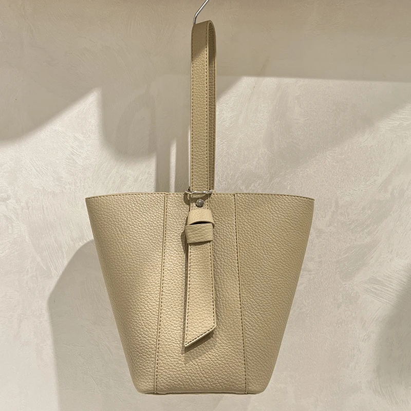 

Винтажные Сумки-мешки для женщин, Роскошные Дизайнерские Сумочки, кошельки, новинка 2023 года, мессенджер из искусственной кожи с рисунком личи и внутренним карманом для подмышек