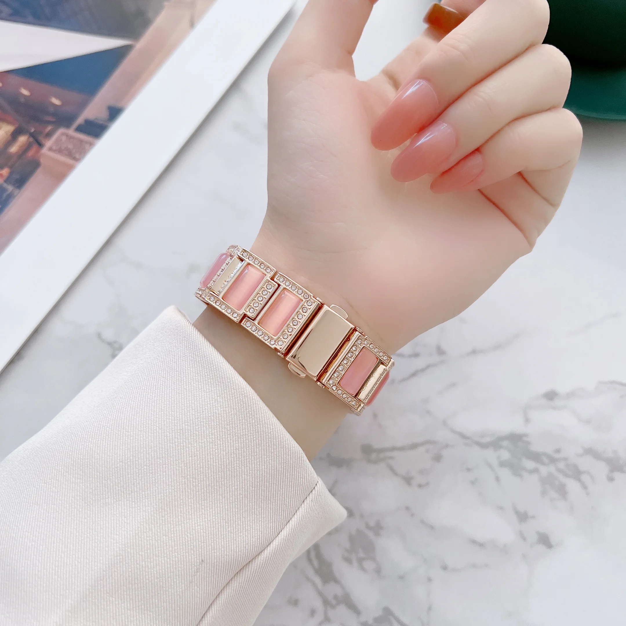 high-quality Stainless Steel strap For Apple Watch series 7 band 41mm 45mm Bracelet Metal band for iwatch 6 5 4 44mm 40mm Correa