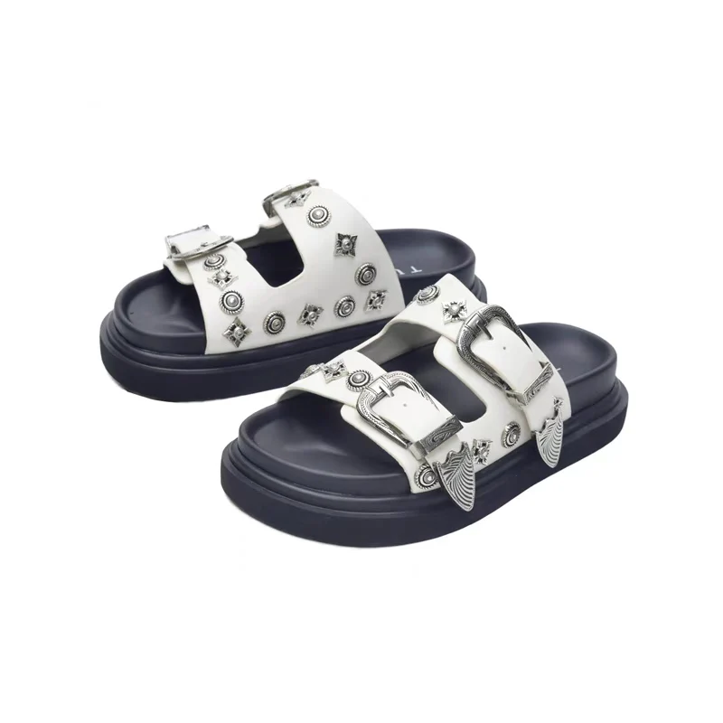 Platform Women's Summer Wear Leather Rivets Design Roman Muffin Bottom Retro Casual Slippers Sandals