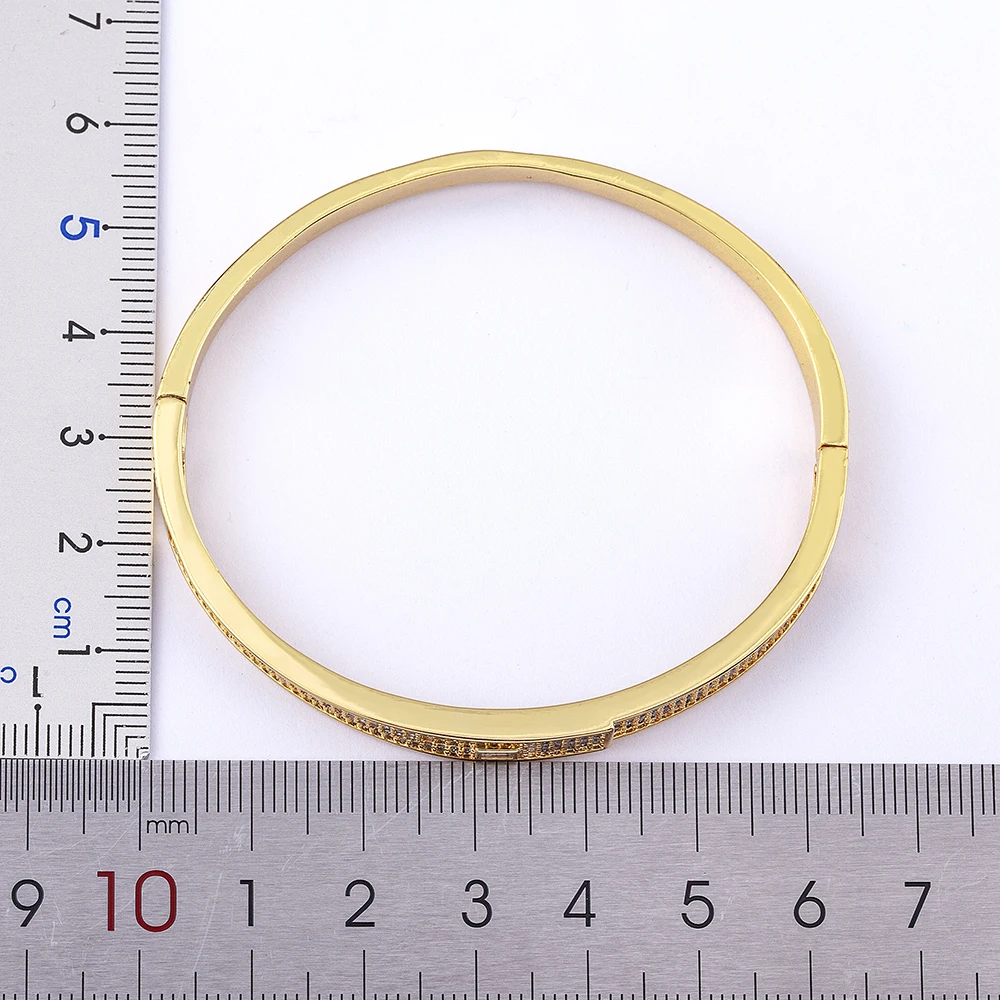 Изысканный циркониевый круглый инкрустированный сглаза Стразы регулируемый