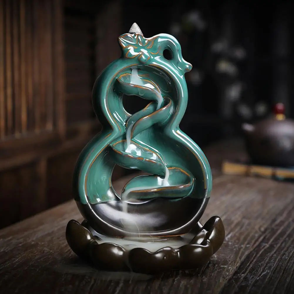 

Lotus Leaf Design Clear Texture Easy to Use Pleasant Ambience Backflow Censer Burner Censer Holder for Gift