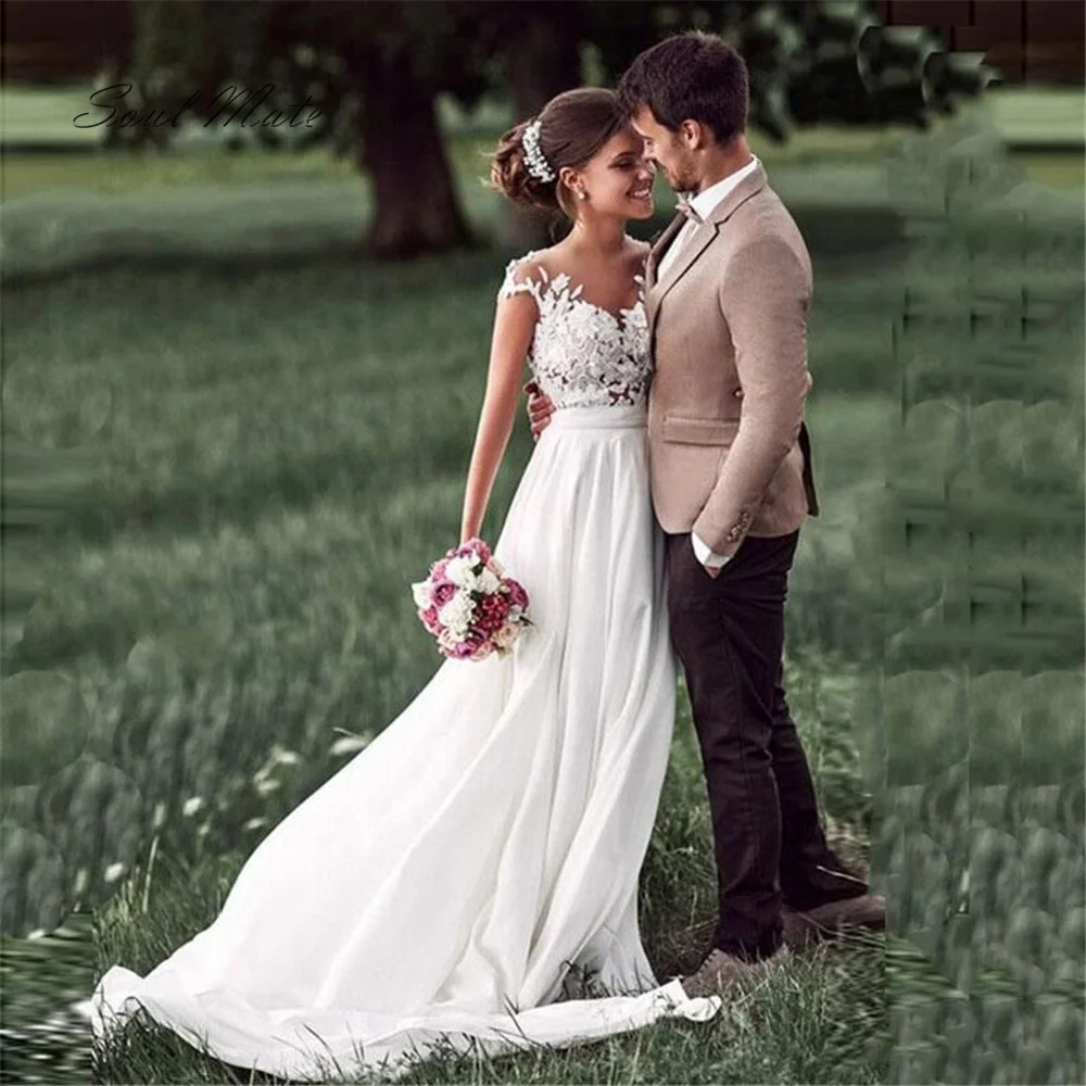 

Bohemian Chic A Line Wedding Dresses For Women Appliques Sweetheart Bridal Gown Illusion Back White Bridal Dress Robe De Mariée