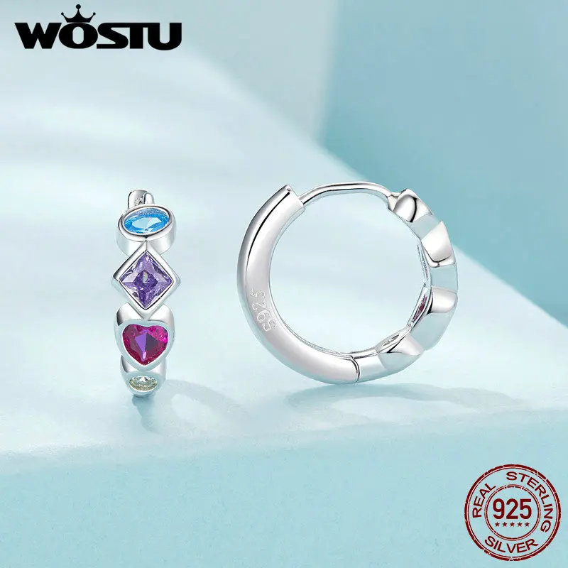 Женские серьги-кольца из серебра 925 пробы с радужными кристаллами