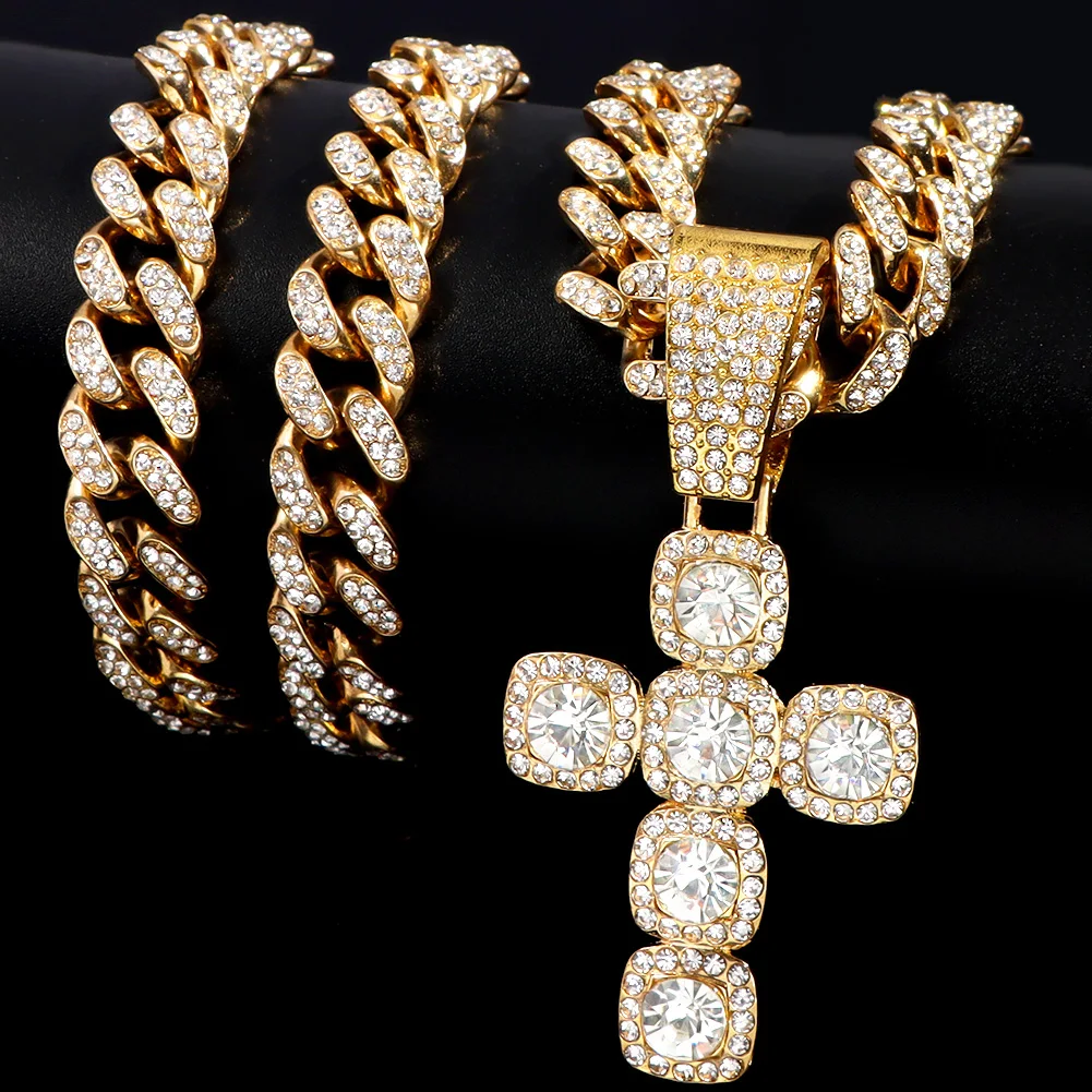 

2022 New Iced Out Crystal Cross Choker Necklace For Women Men Luxury Rhinestone Miami Cuban Link Chain Pendant Necklace Jewelry