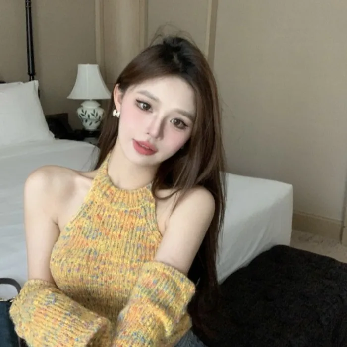 Осень-зима 2024 новый топ с лямкой на шее вязаный свитер рукавами Gyaru сексуальная