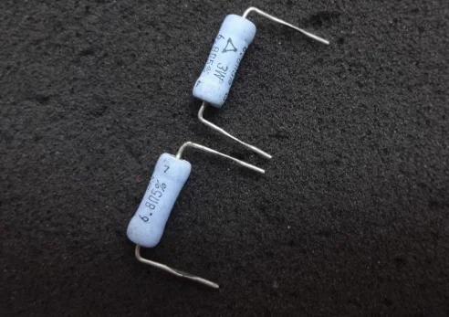 Формирующий сопротивление ноги 3W 6.8R 6.8Ω 6.8ohm