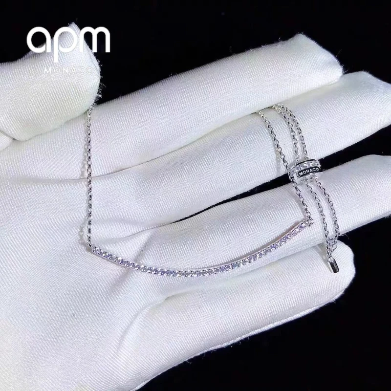 

APM Monaco Word Smile 925 Silver Necklace Ladies Diamond Fine Flash Adjustable Collarbone Necklace Girls Exquisite Party Gift