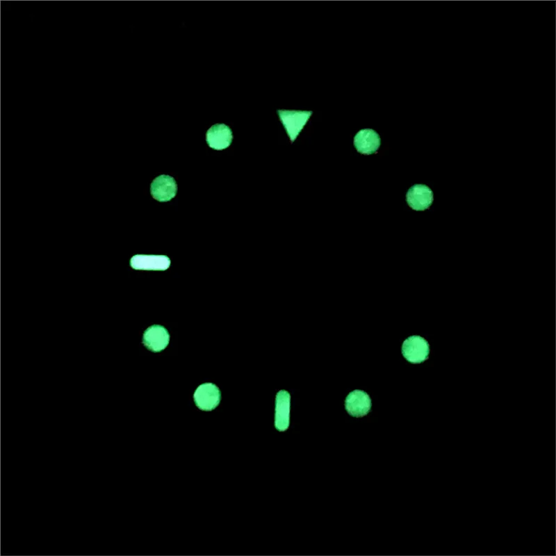 Фото Циферблат диаметром 28,5 мм заменен модифицированным циферблатом Seiko и светящимся буквально адаптируется к калибру NH35A BA5. №4