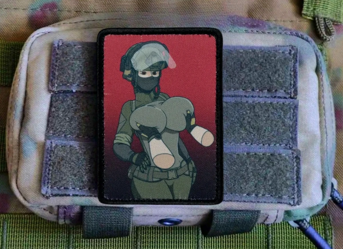 Декоративная наклейка с принтом