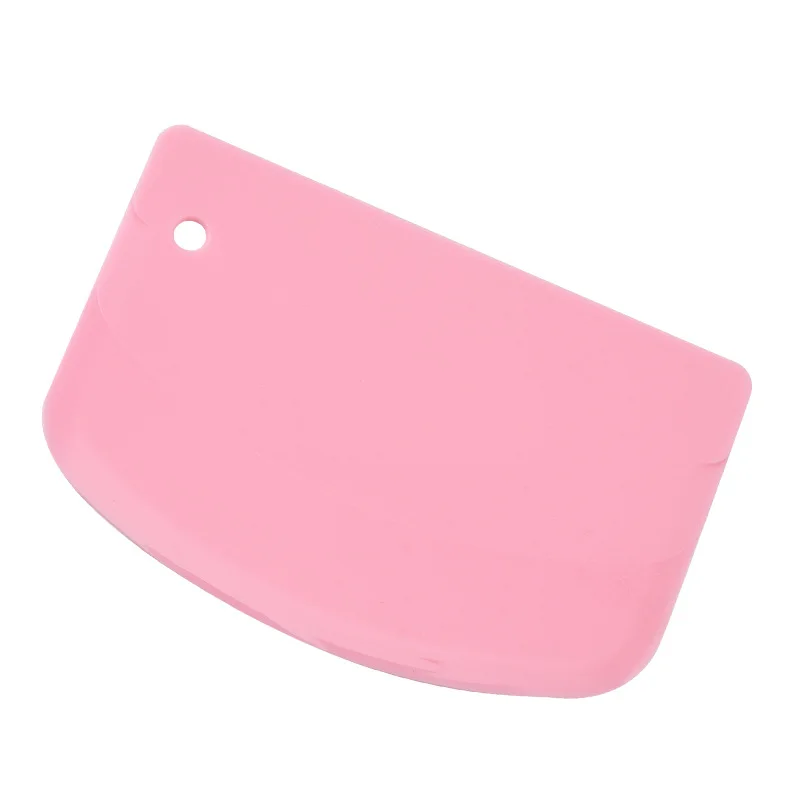 

Пластиковый скребок для теста