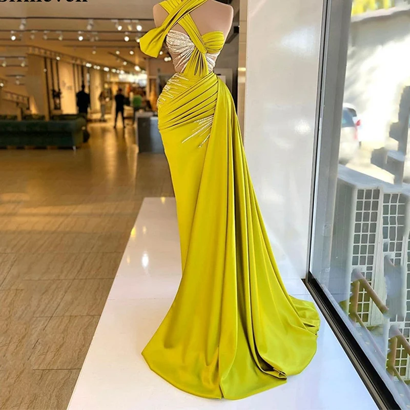 

2023 Long Train Beaded Prom Dress Saudi Arabia Celebrity Costume Party Gowns Luxurious Yellow Merrmaid Formal Evening Outfits