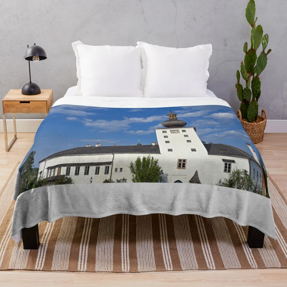 Castle Schloss Ort Orth on Lake Traunsee in Gmunden пледы одеяла для ребенка мягкие плюшевые клетчатые