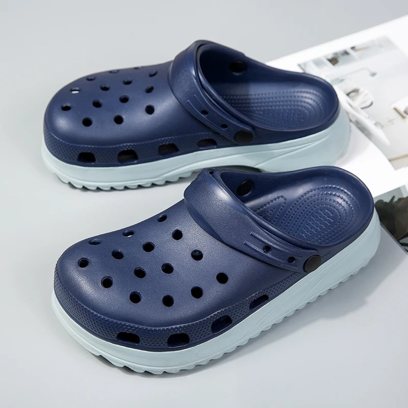 

Men Beach Clogs Summer Thick Platform Shoes Man Beach Sandal Fashion Garden Clogs Outdoor Thick Sole EVA Injection Shoes