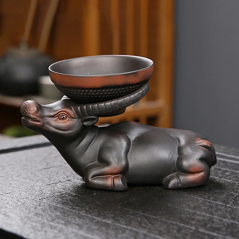 

Керамическая фигурка быка для заваривания чая