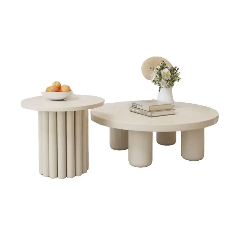 Дизайнерский журнальный столик на балконе минималистичный домашний небольшой