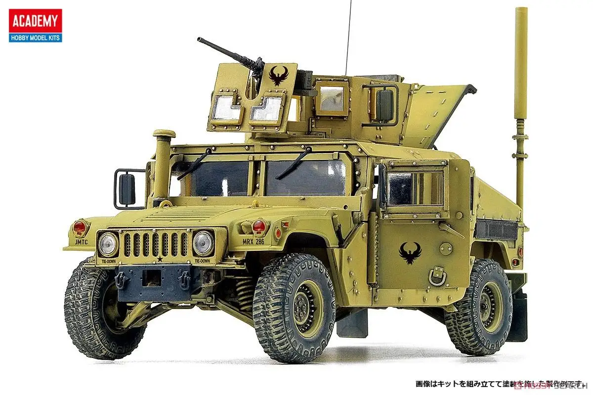 13415 1/35 M1151 усиленный переносчик боеприпасов (пластиковая модель)