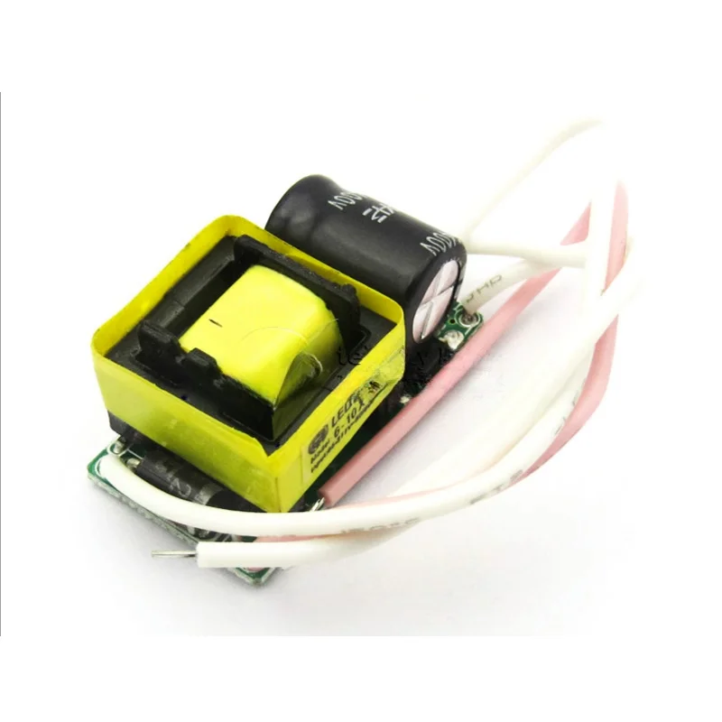 Лампа с шаровой лампой со встроенным Φ постоянным током снижением напряжения и