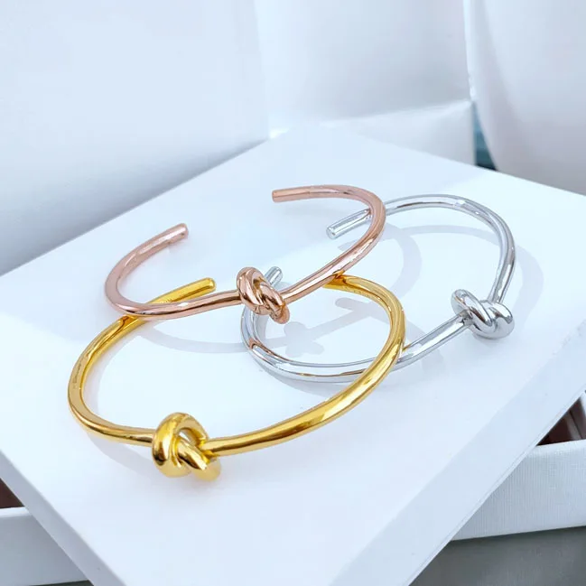 

Fashion Brand Personality Design Knotted Open Round Rose Gold Bracelet For Women Men New Trend 2022 Christmas Jewelry Gift
