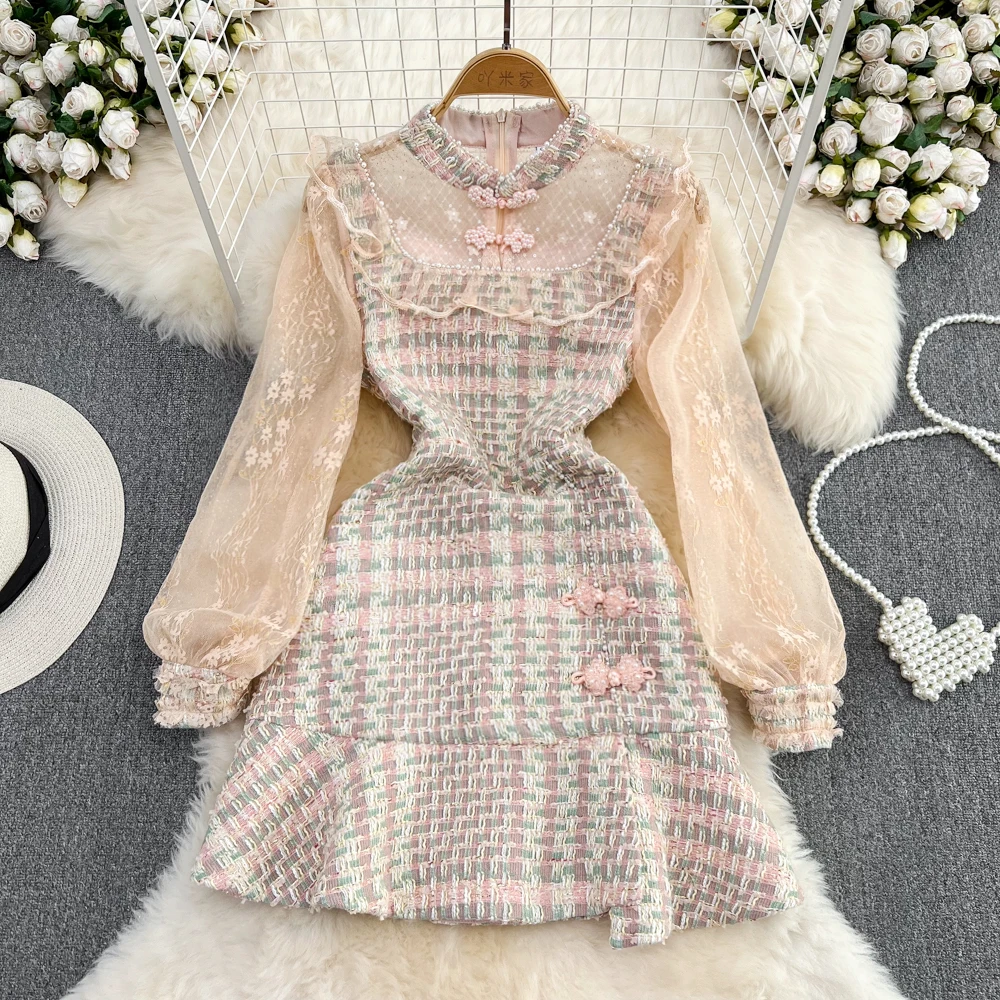 Autumn and Winter Senior Sense Light Luxury Temperament Round Neck Lace Stitching Tweed Waist Slimming Dress
