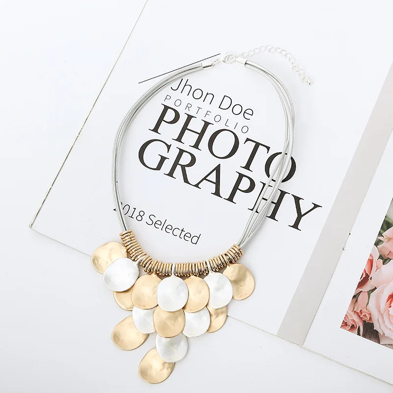 Массивное металлическое большое круглое ожерелье с подвеской для женщин 2023