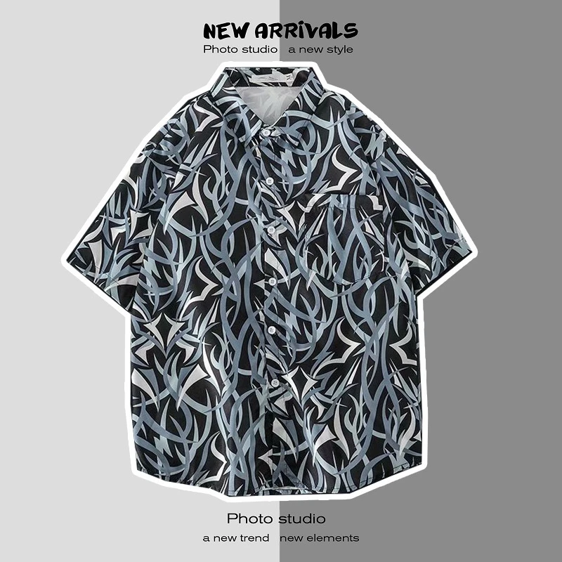 2022summer wind day short-sleeve shirt male Korean version of the trend of loose Hawaii retro ruffians seaside flower shirt tide