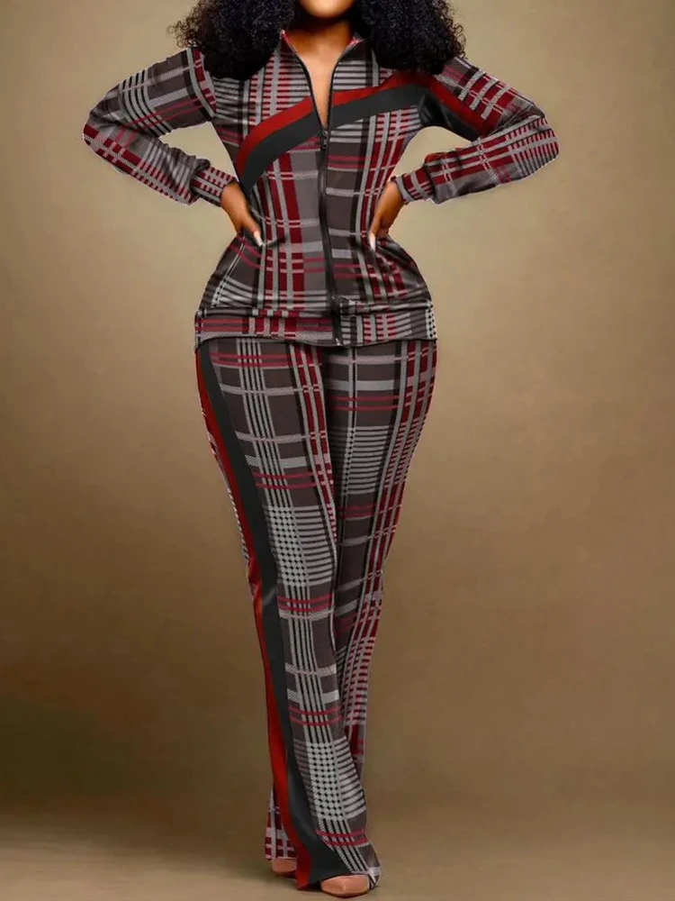 

Женский спортивный костюм из двух предметов, куртка на молнии с воротником-стойкой и брюки в стиле пэчворк, осенне-зимний комплект из двух п...