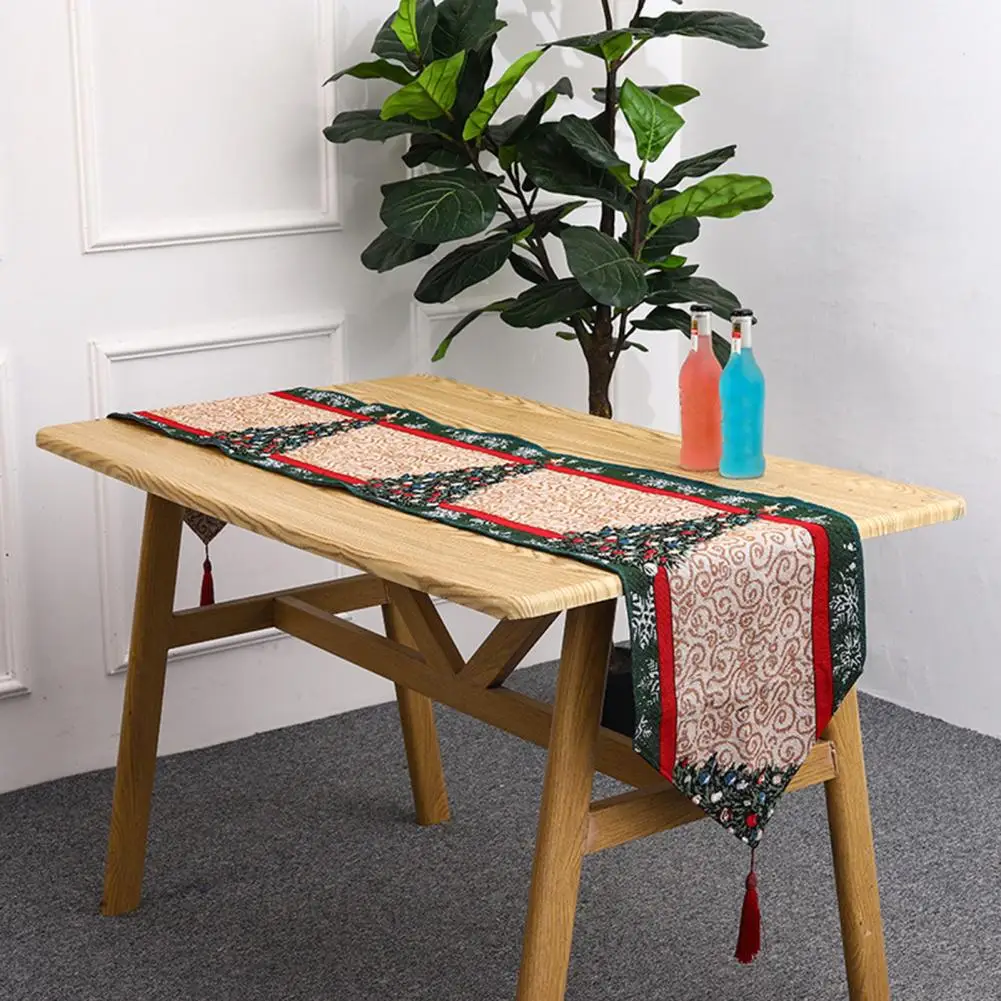 

Heat Insulation Tear Resistant Christmas Dining Table Decoration Cloth for Restaurant