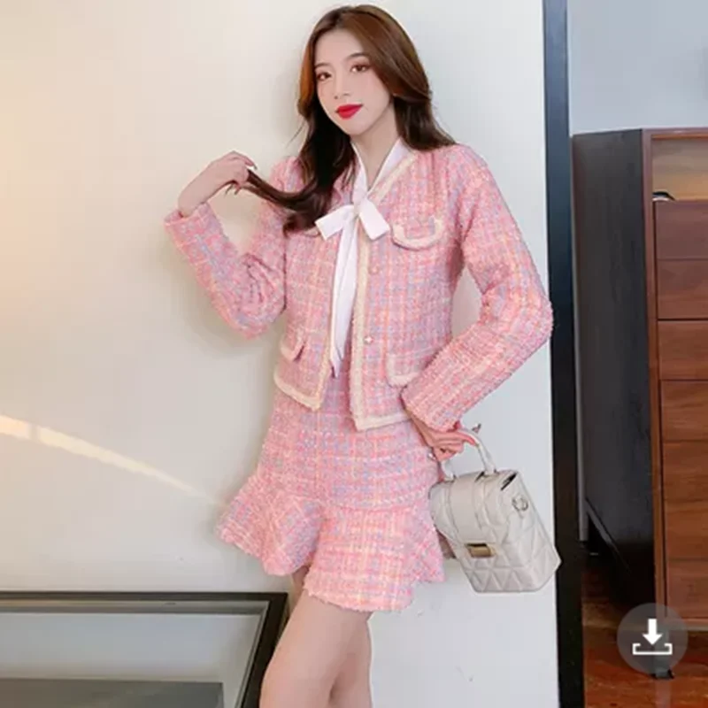 

DALMAZZO High Quality Small Fragrance Pink Tweed Woolen 2 Piece Sets Women V Neck Pearls Short Jacket Coat + Mini Skirt Suits