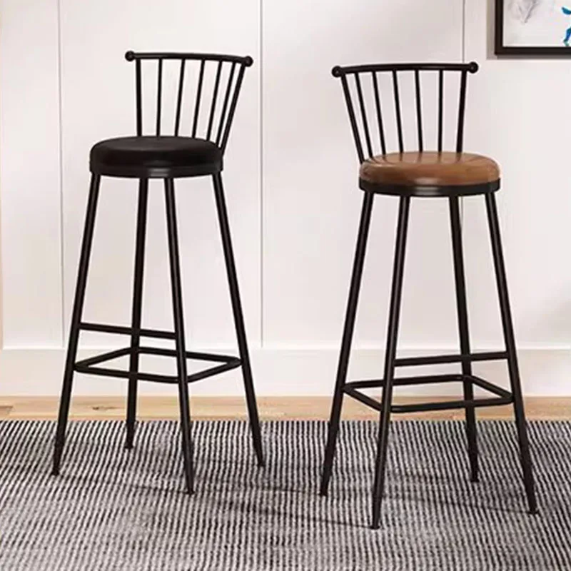 Рисунок 5 - Высококачественные металлические барные стулья