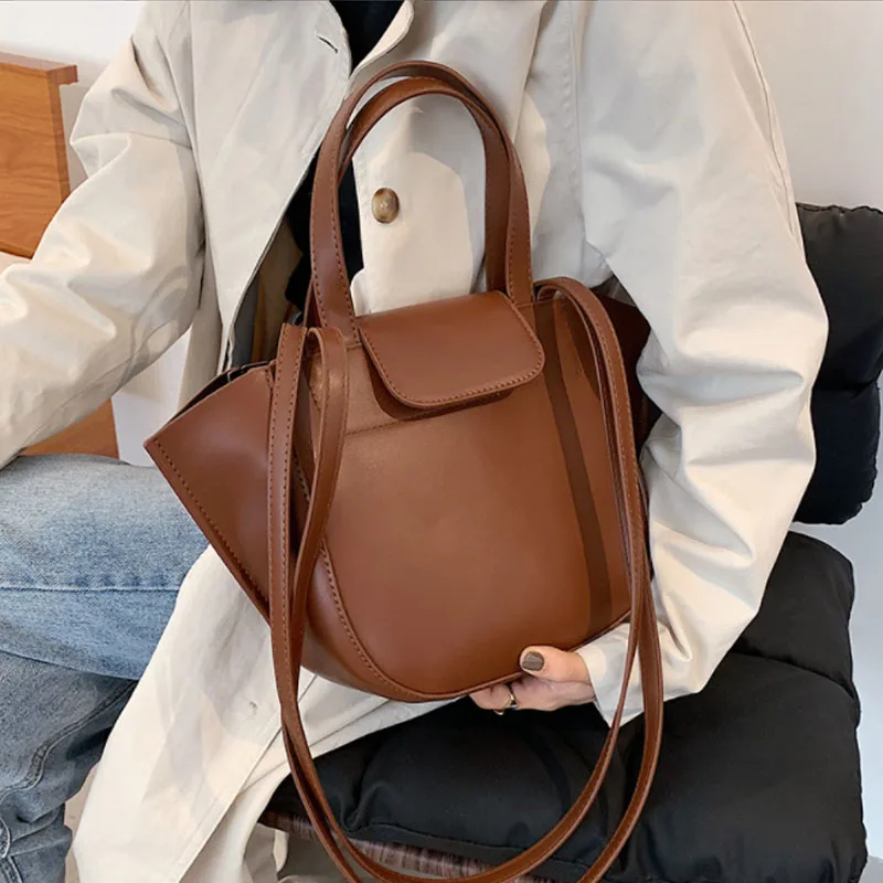 

Designer Women Handbag High Quality Versatile Retro Shoulder Bag Portable Totes Bag Shoulder Messenger Bag Crossbody Bag