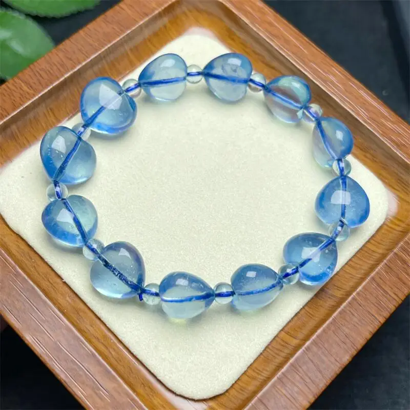 Браслет женский из натурального аквамаринового сердца 1 шт.