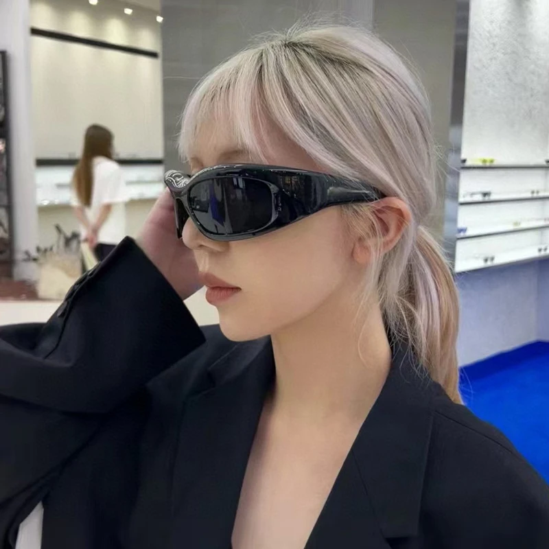 Мужские солнцезащитные очки NIGO с черной оправой