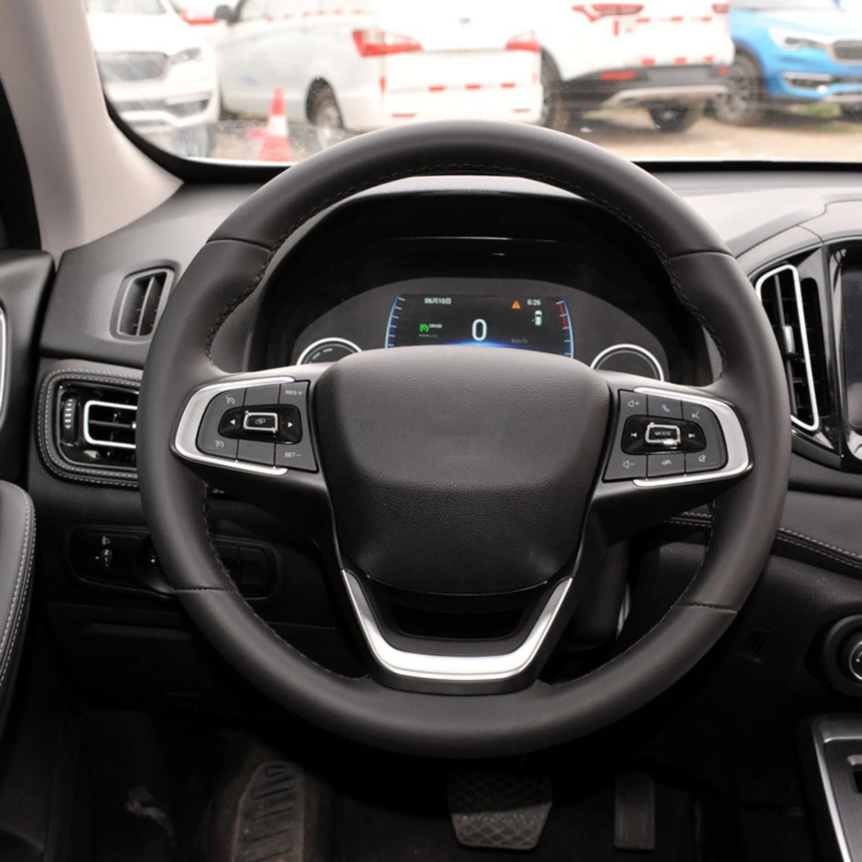 

Car Multi-Function Steering Wheel Switch Buttons for Chery Tiggo 4 5X 404000048AA Audio Cruise Control Button
