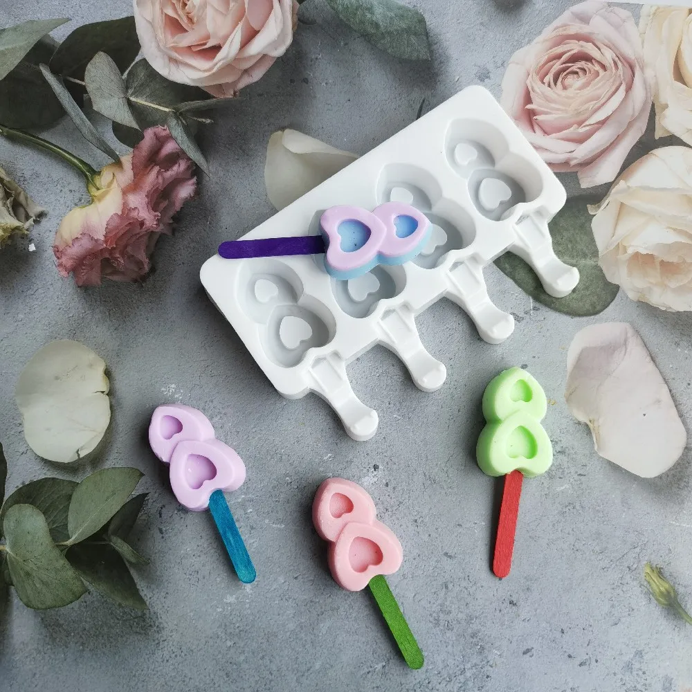

4-cavity Silicone Ice Cream Mold Love Shaped Ice Cake Mold DIY Homemade Popsicle Moulds Dessert Ice Pop Lolly Maker