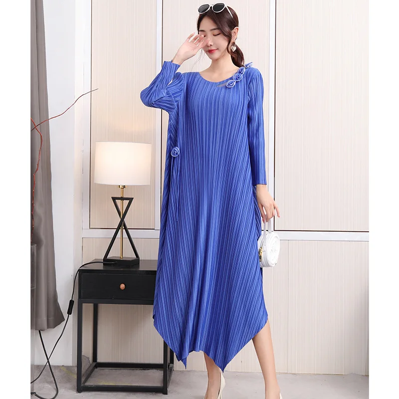 

Miyake Style Pleated Dress for Women 2023 Summer New High-End 3D Applique Crew Neck Loose plus Size Casual Irregular Dress Women