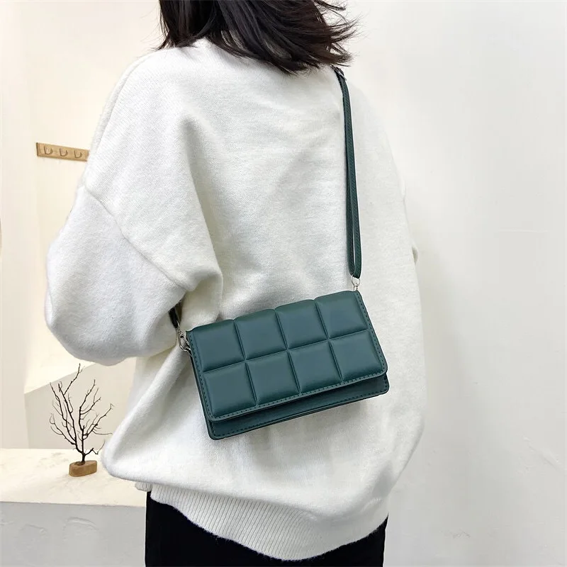 Westernized Expert Feeling Large Checkered Women's Bag 2023 New Small Square Bag Handheld Crossbody Shoulder Bag