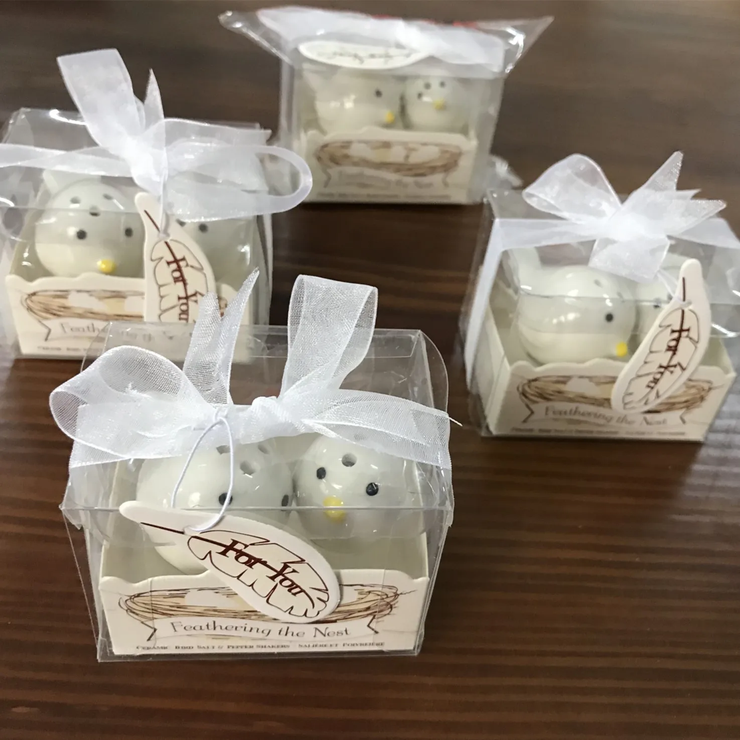 

Free Shipping 30sets/lot Mini Ceramic "Feathering the Nest" Ceramic Birds Salt & Pepper Shakers