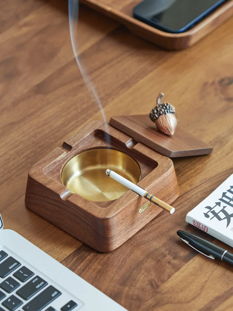 

Black Walnut Ashtray Creative Light Luxury Home Office Solid Wood with Cover Anti-flying Ash Cigarette Tray