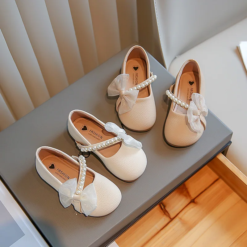 Рисунок 4 - Милые туфли принцессы с жемчугом для девочек