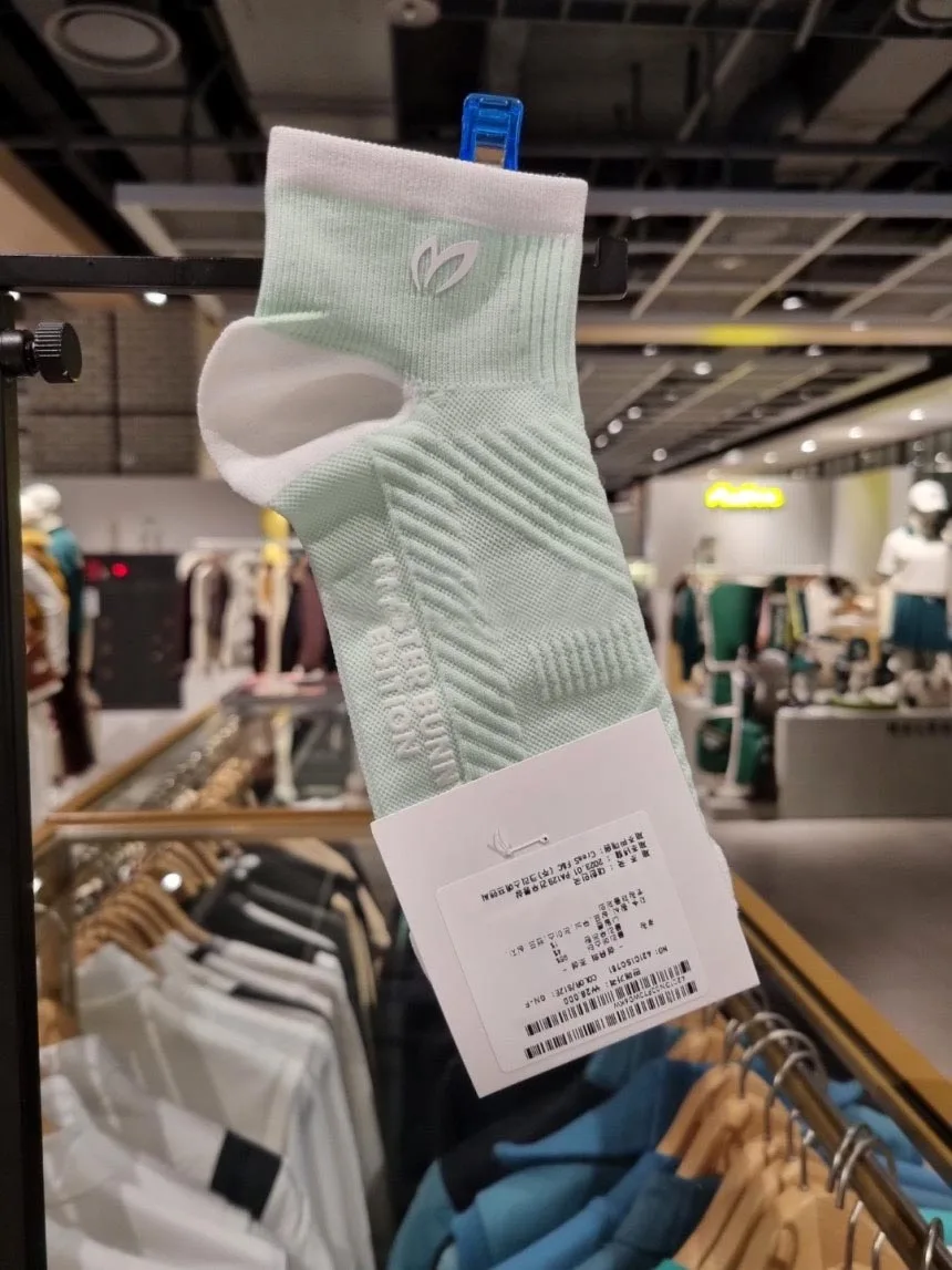 2023 New Golf Socks Ladies Sports Light Book Breathable