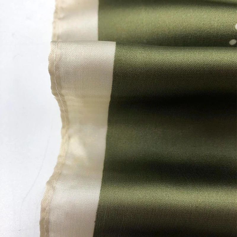 Бандана 2024 шелковый квадратный шарф с цветком женский атласный платок хиджаб